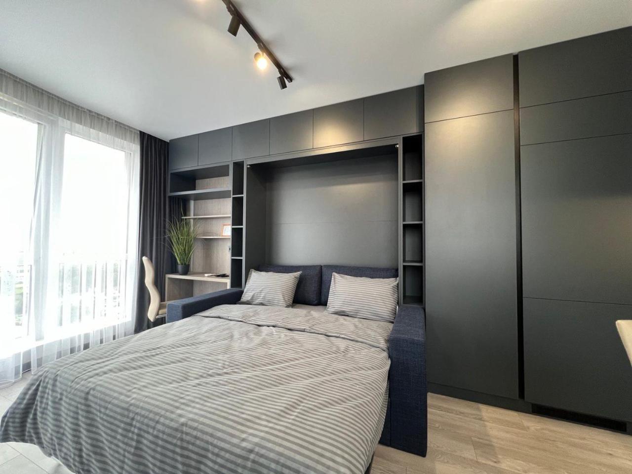 Apartments Vip Avalon Lemberg Exterior foto